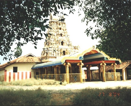 Karunakara Pillaiyar temple in Urumpirai
